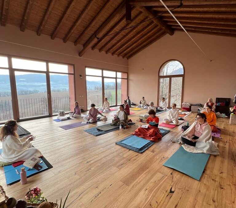 Ritiro di Kundalini Yoga in Val Trebbia – 21-23 giugno 2024